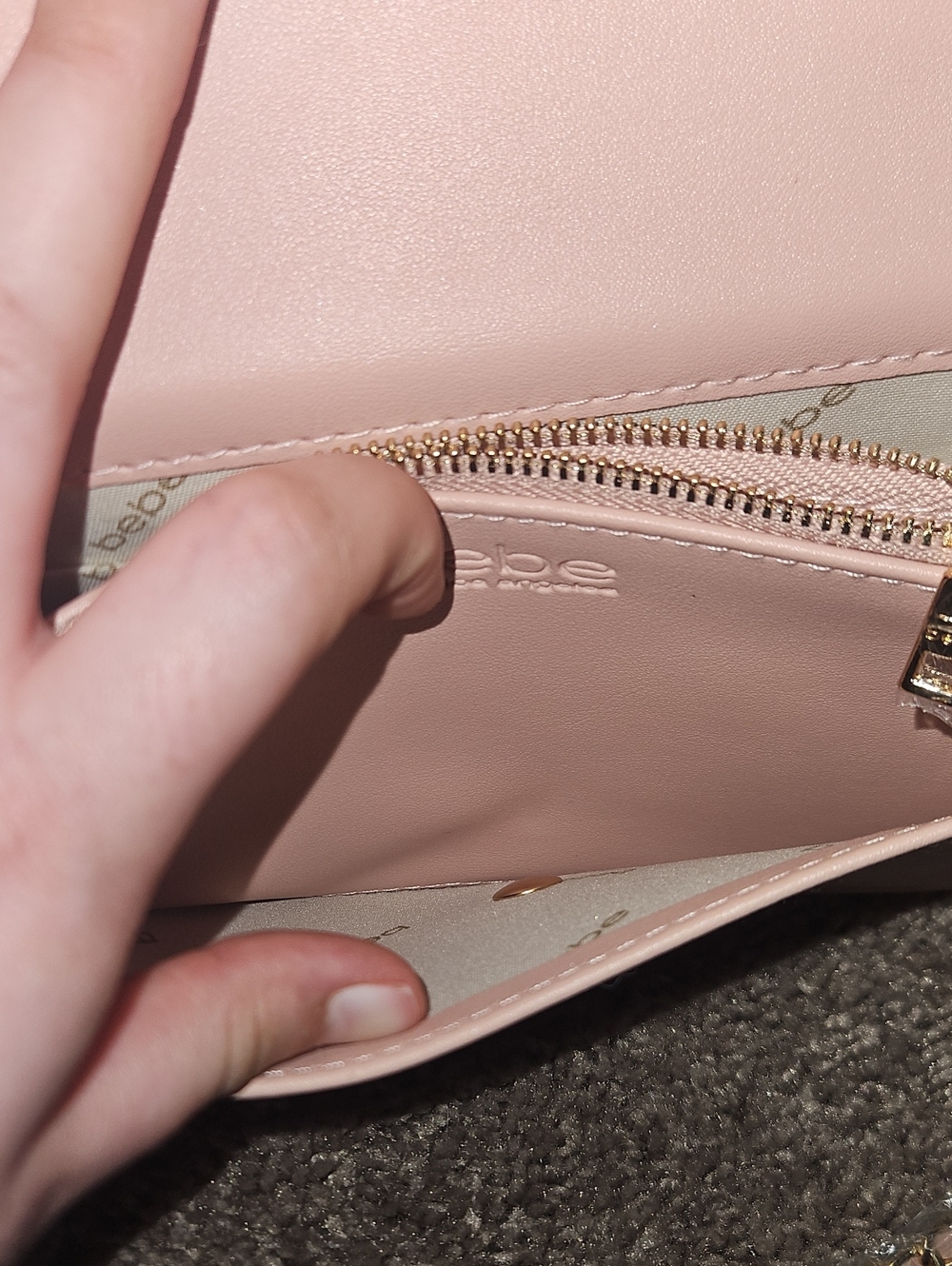bebe Quilted Pink Chain Crossbody Bag - Picture 11 of 11
